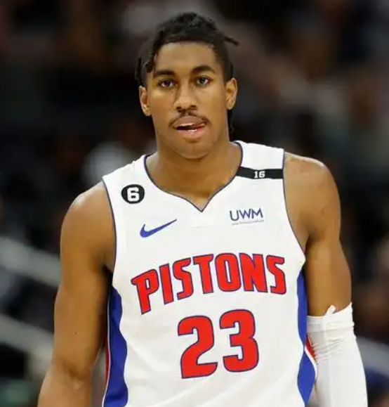 波蒂斯直言不讳：MVP 归属亚历山大与约基奇，文班亚马需再等一年