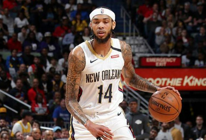 鹈鹕展翅待高飞：关键战役冲击季后赛席位