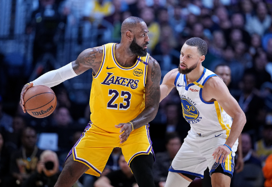 奥尼尔评NBA总统山 库里入选引热议