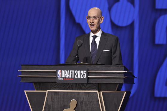 萧华亲临总决赛赛场发声：NBA 扩军聚焦拉斯维加斯与西雅图，年末敲定结果